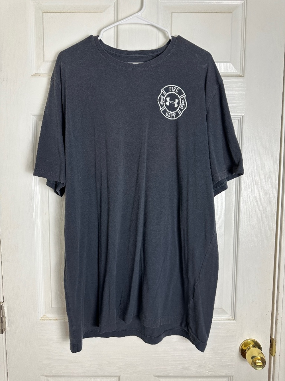 Under Armour Fire Dept Navy Loose Heatgear Short Sleeve Shirt Men Size XL